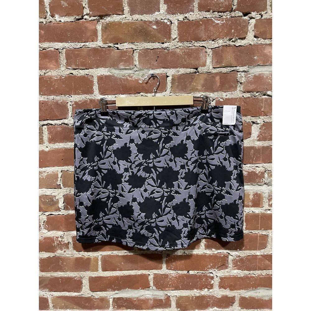 Pebble Beach Women's Black Skort Size XL Dry Luxe Performance NWT